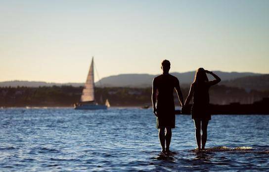 太阳成官网-
相亲认识三天 男子提出一个要求 35岁女人：我宁愿自己孤苦终老(图5)